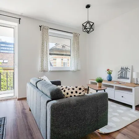 Iris Indigo Βουδαπέστη